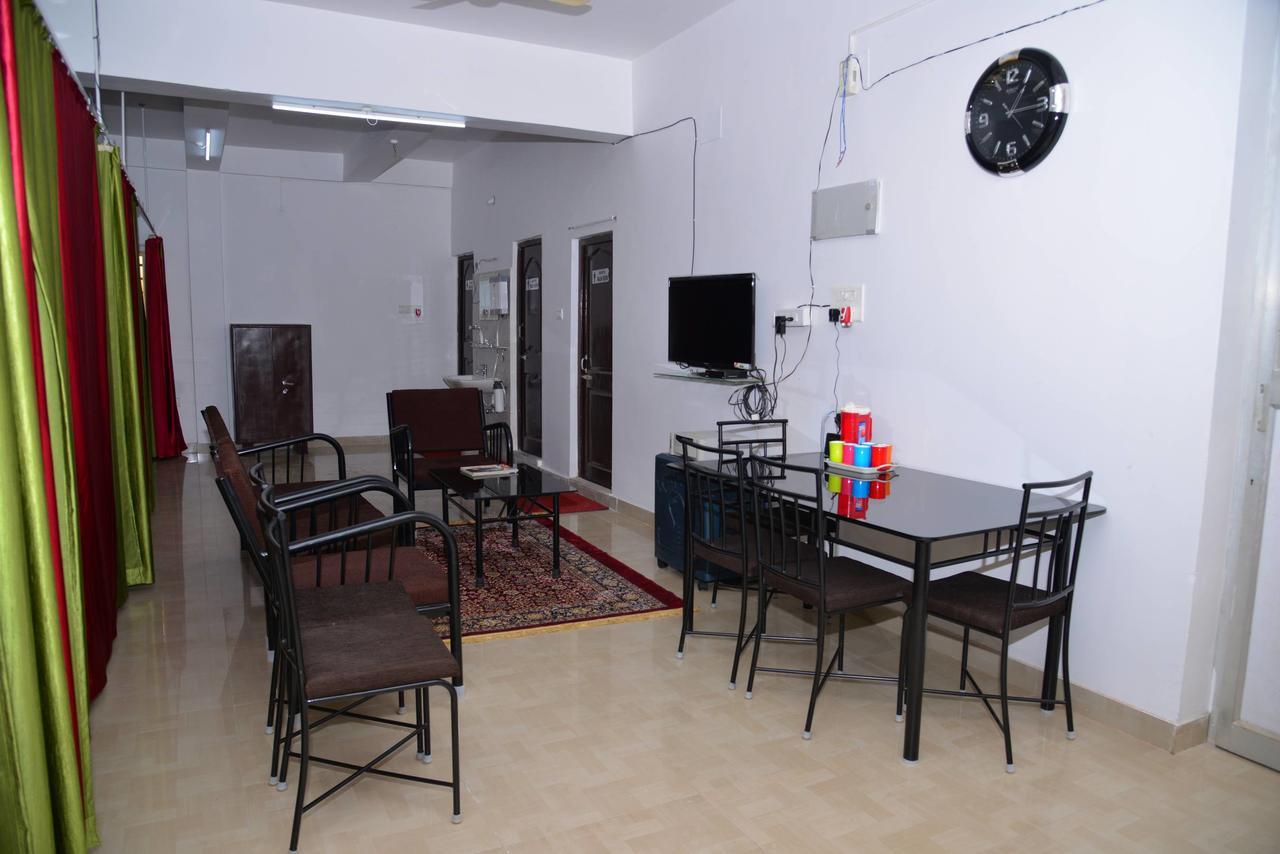 Tranquil Hospitality Bhubaneswar Exterior foto